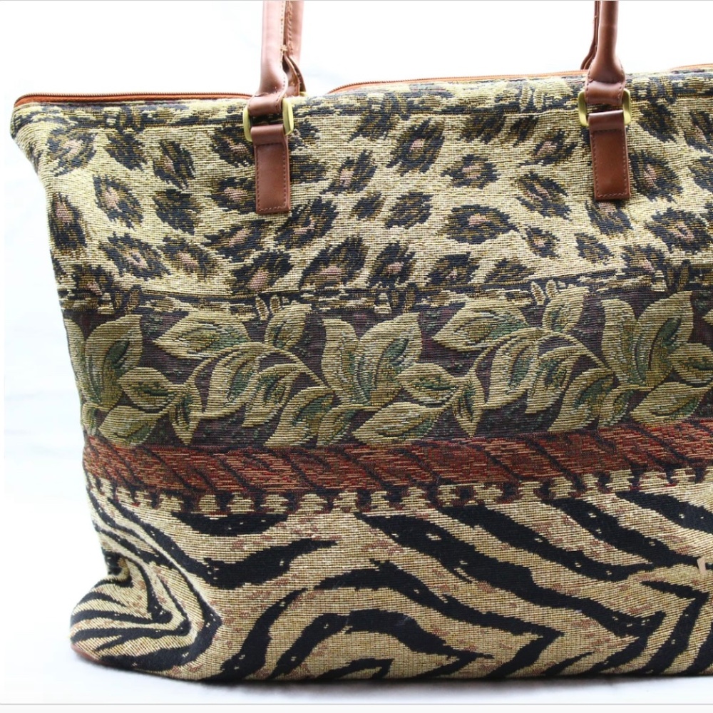 Bueno Animal Print Floral Tote Shopper